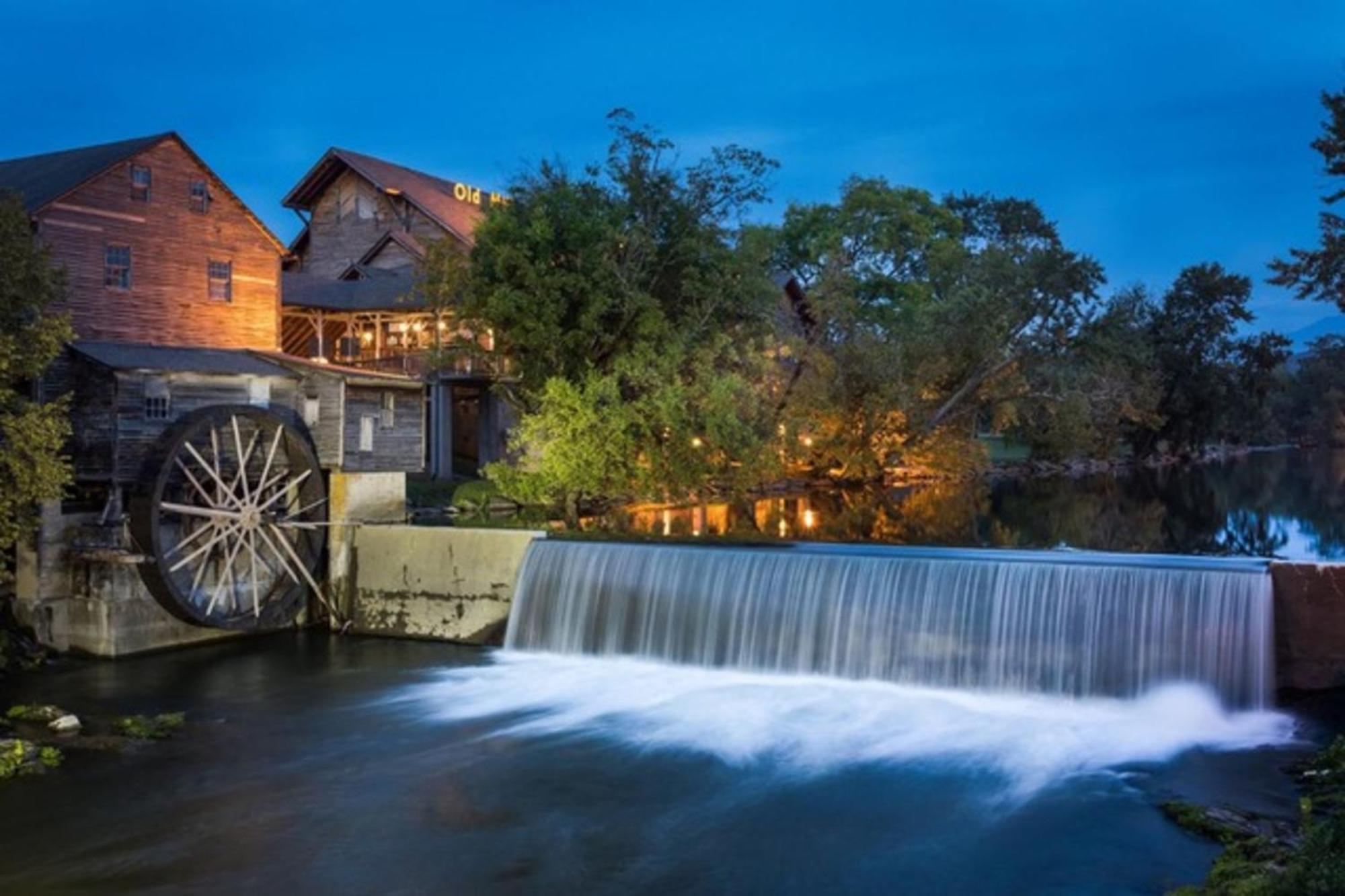 Location, Location, Location! Villa Pigeon Forge Eksteriør billede